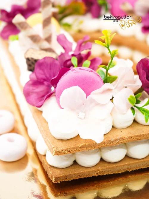 D Harf Kurabiye Pasta