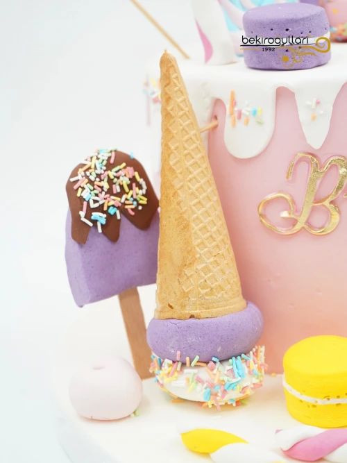 Dondurma Temalı Butik Pasta