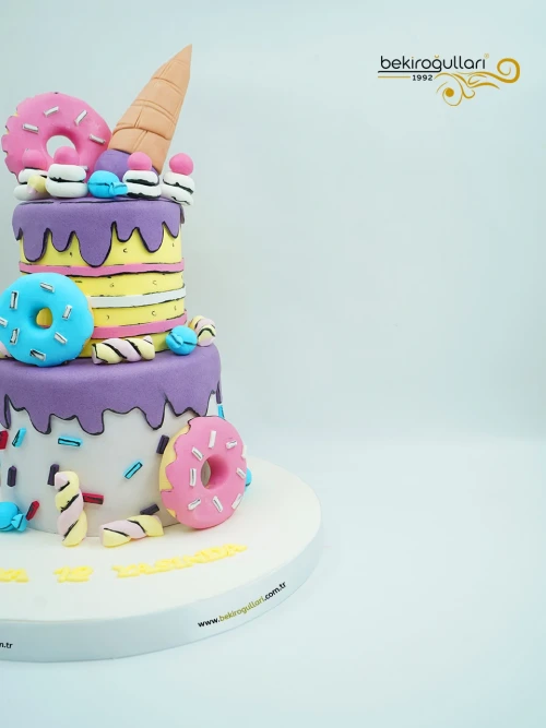 Donut Detaylı Butik  Pasta