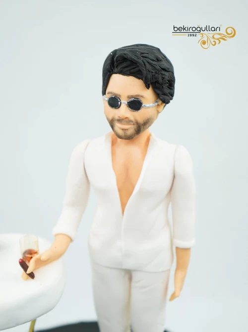 Erkek Figür Butik Pasta