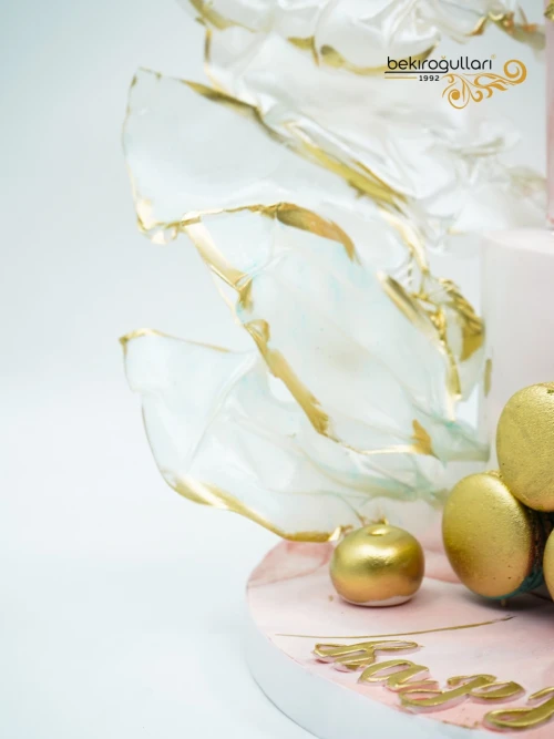 Gold Detay Tasarım Pasta