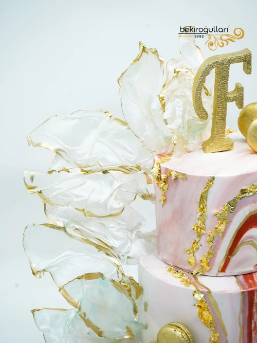 Gold Detay Tasarım Pasta