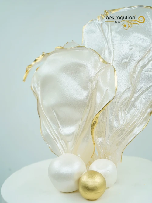 Gold Süslemeli Söz Pastası