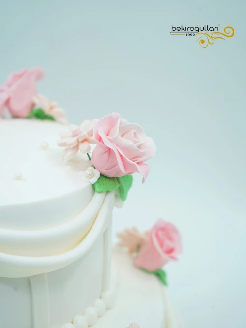 Gül Detaylı Söz Pasta