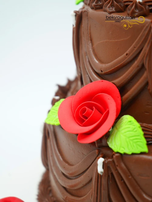 Gül Süslemeli Konsept Pasta