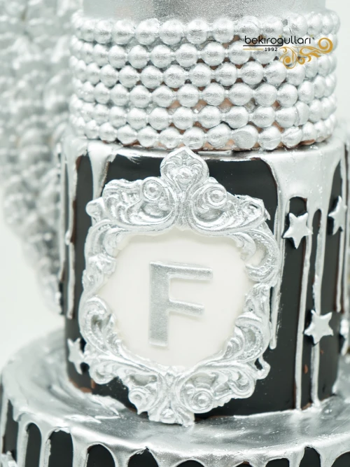 Gümüş Renk Butik Pasta