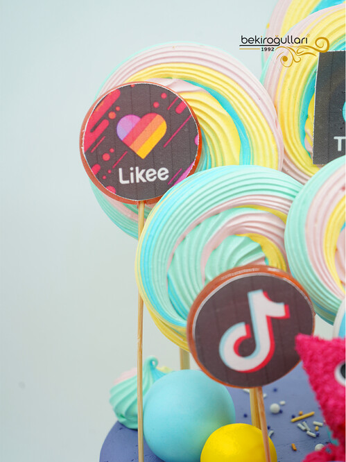 Hugi Vugi Butik Pasta