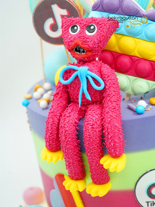 Hugi Vugi Butik Pasta