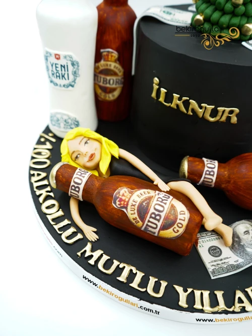 İçki Ve Kadın Figür Butik Pasta