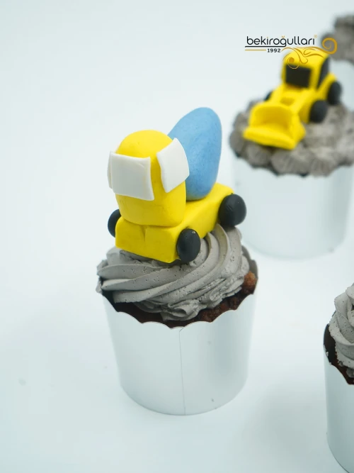 İş Makinesi Konsept Cupcake