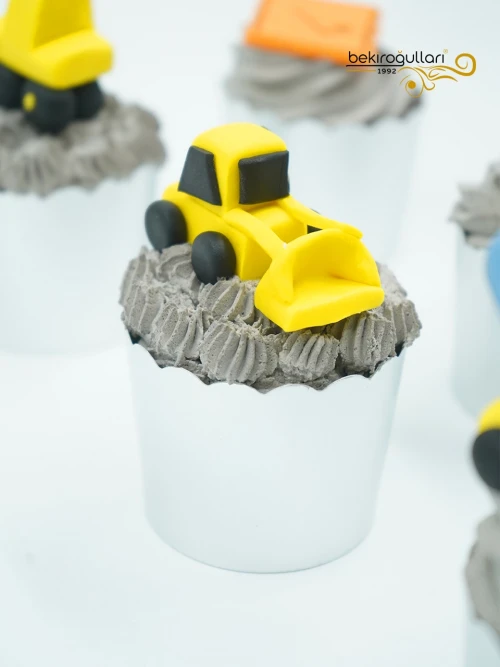 İş Makinesi Konsept Cupcake