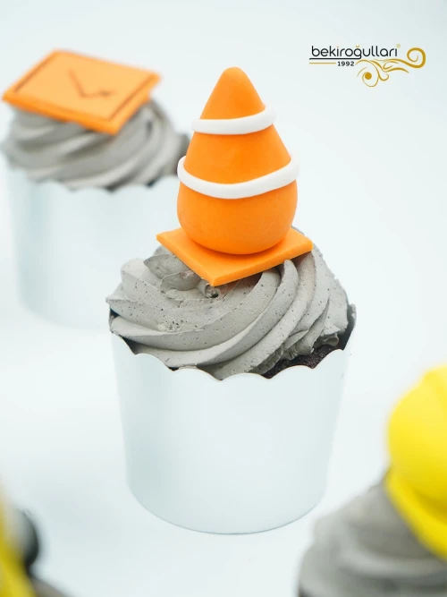 İş Makinesi Konsept Cupcake