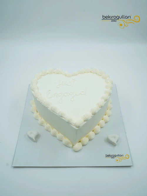 Kalp Detaylı Naked Cake