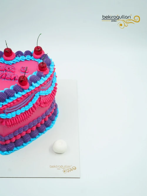 Kalp Detaylı Naked Pasta