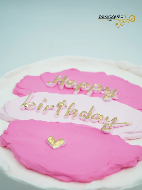 Kalp Süslemeli Naked Pasta