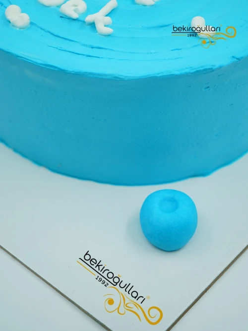 Kalp Süslemeli Mavi Naked Pasta