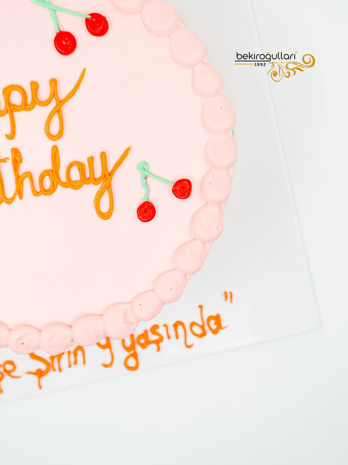 Kiraz Süslemeli Naked Sıvama Pasta