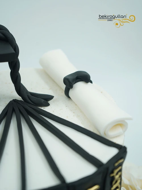 Kitap Detay Mezuniyet Butik Pasta