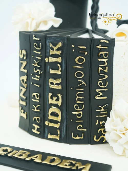 Kitap Detay Mezuniyet Butik Pasta