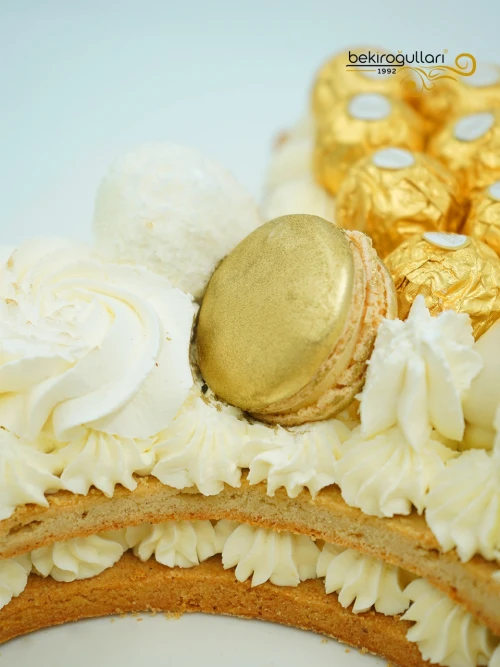 Married Temalı Kurabiye Pasta