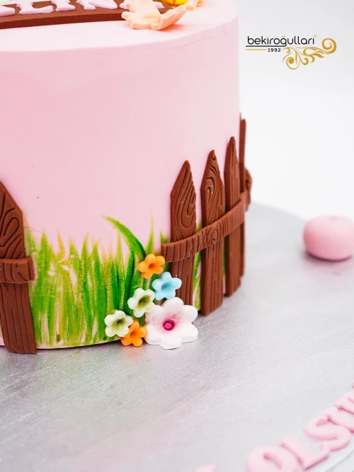 Maşa İle Koca Ayı Butik Pasta