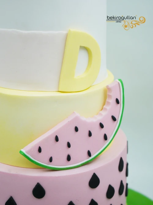 Meyve Tasarım Pasta