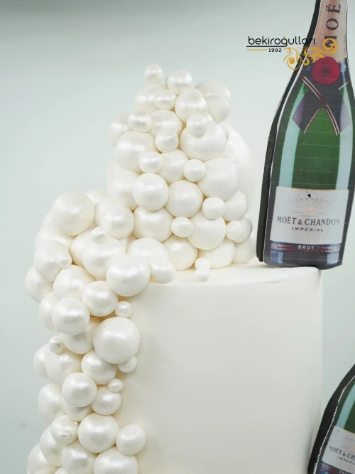 Moet Şampanya Butik Pasta