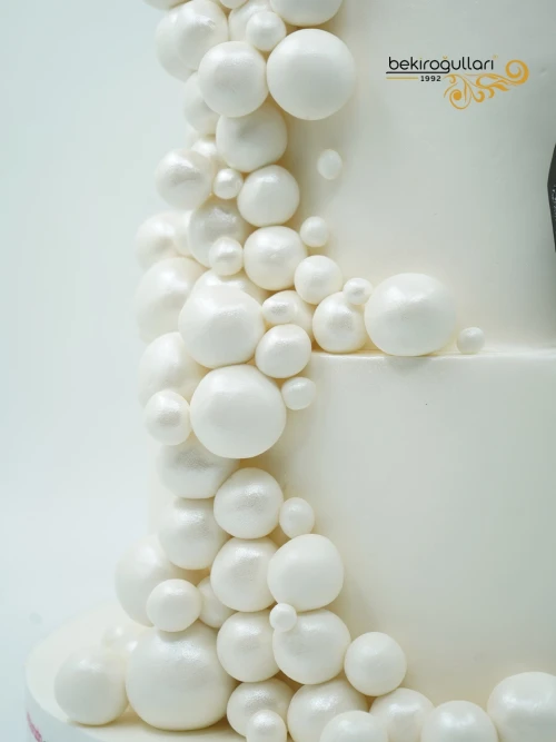 Moet Şampanya Butik Pasta