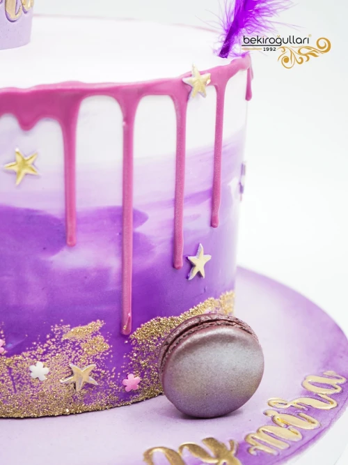 Mor Süslemeli Naked Pasta