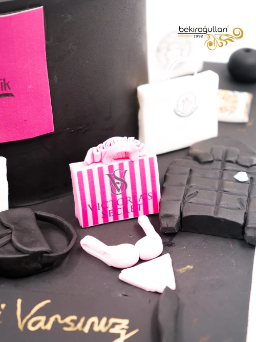 Özel Marka Tasarım Butik Pasta