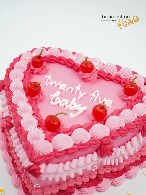 Pembe Kalp Naked Pasta