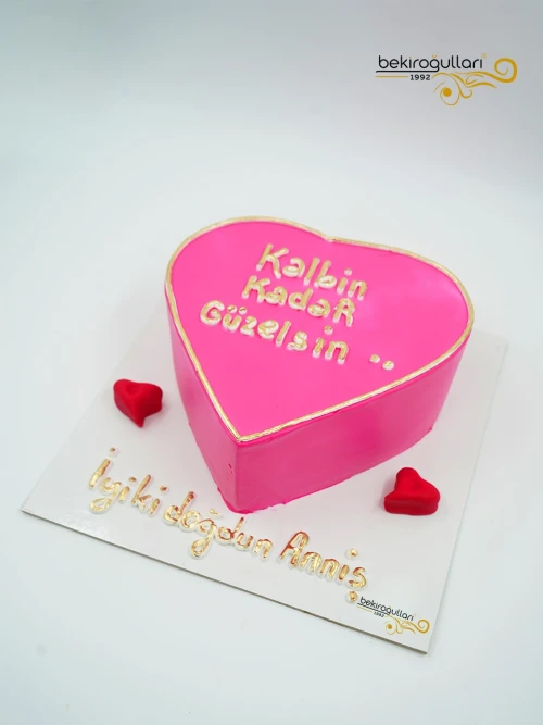 Pembe Ve Gold Detaylı Kalp Naked Pasta