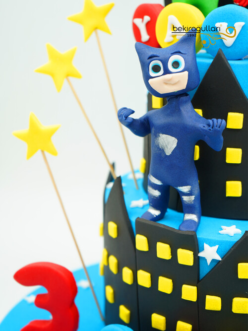 Pijamaskeliler Konsept Pasta