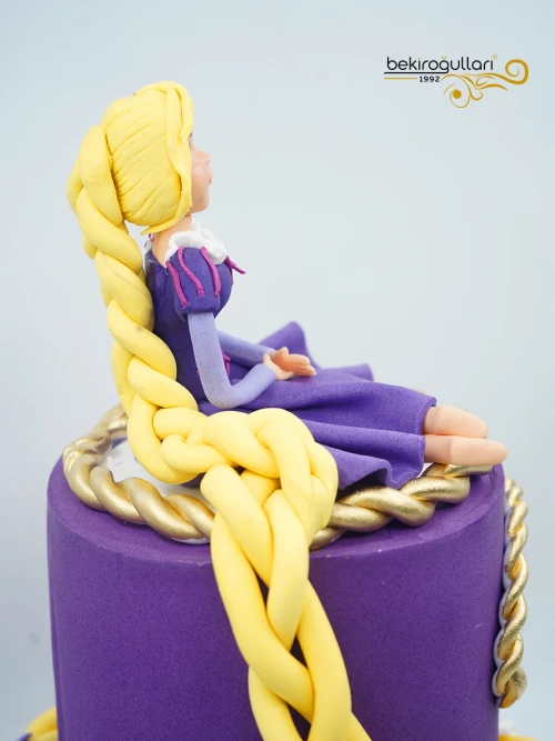 Prenses Detaylı Butik Pasta