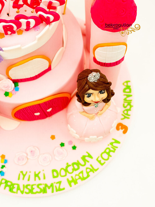 Prenses Şatosu Konsept Pasta