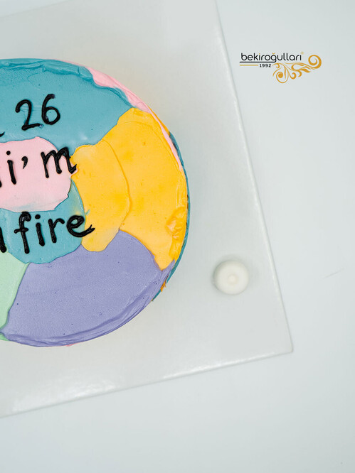 Renkli Yazılı Sıvama Pasta