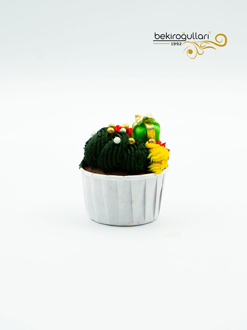 Renkli Yılbaşı Konsept Cupcake