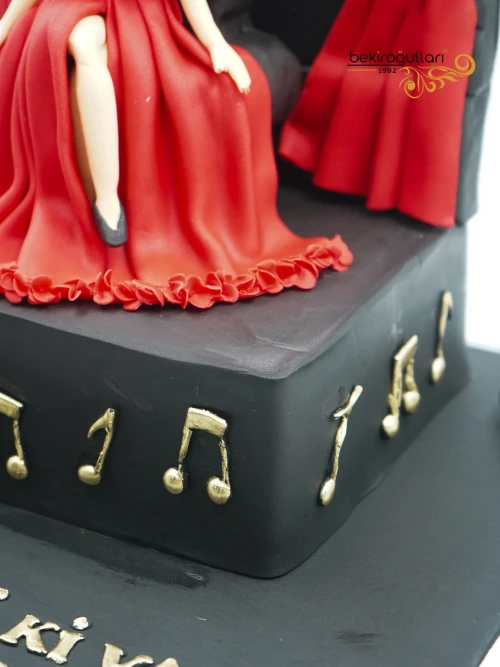 Şarkıcı Konsept Butik Pasta