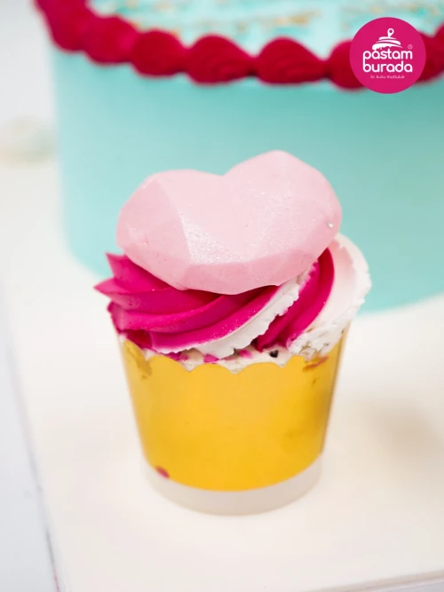 Sıvama Pasta Ve Konsept Cupcake