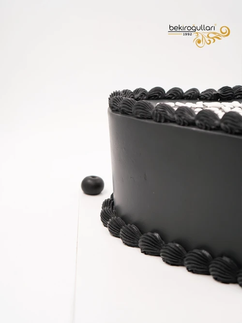 Siyah Kalp Naked Pasta