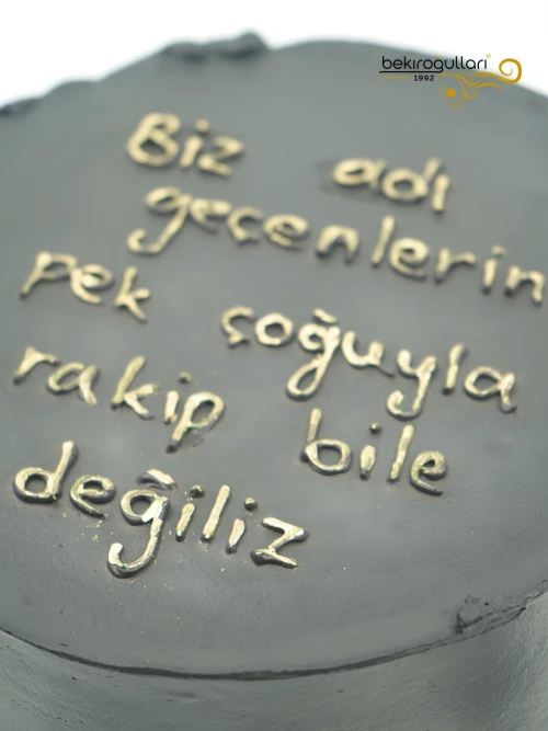 Siyah Naked Cake