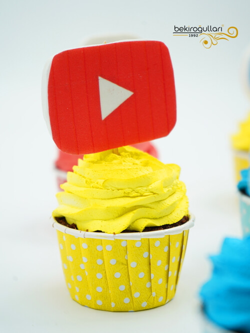 Sosyal Medya Konsept Cupcake