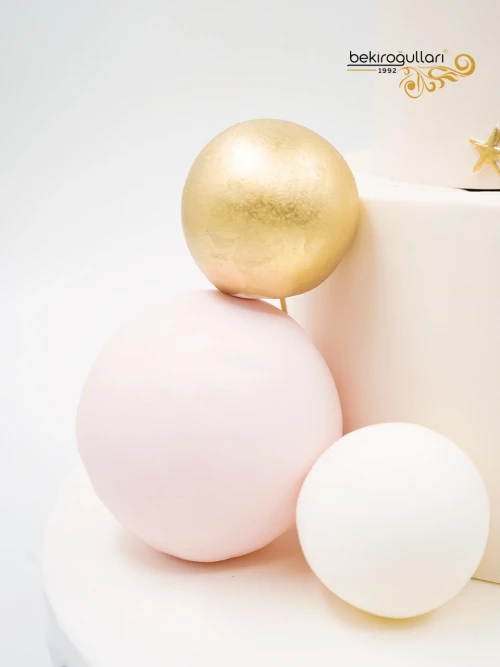 Tavşan Ve Toplar Butik Pasta