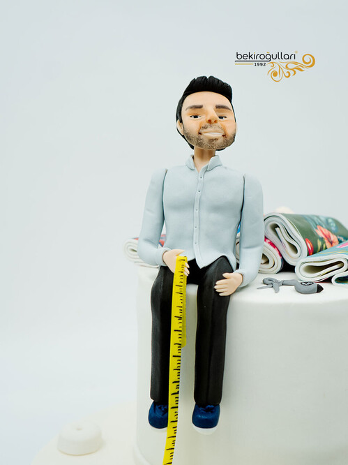 Terzi ve Renkli Kumaşlar Pasta