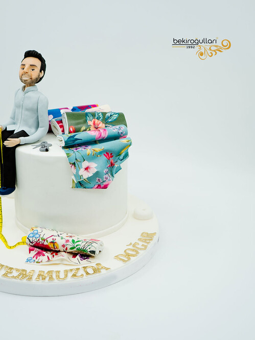 Terzi ve Renkli Kumaşlar Pasta