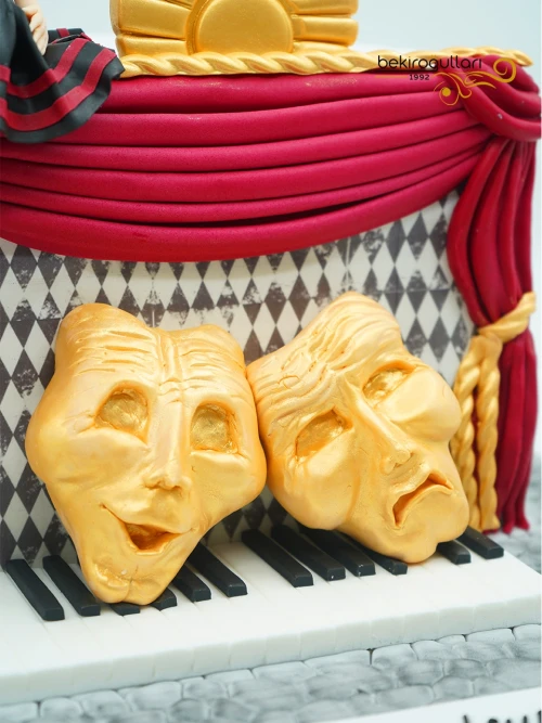Tiyatro Yüzü Butik Pasta