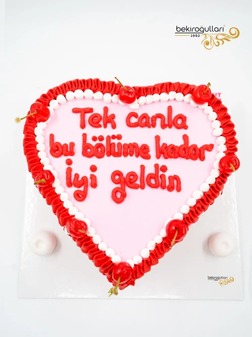 Vişne Süslemeli Naked Pasta