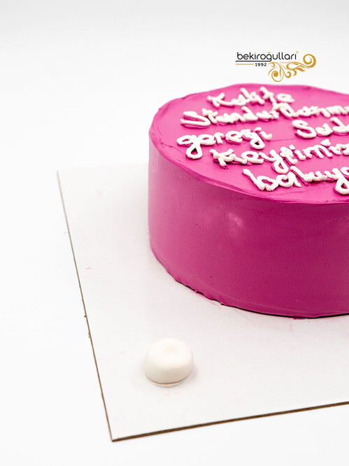 Yazılı Pembe Naked Pasta