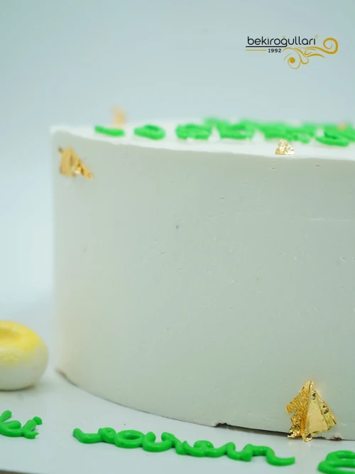 Yeşil Yazısı Beyaz Naked Pasta