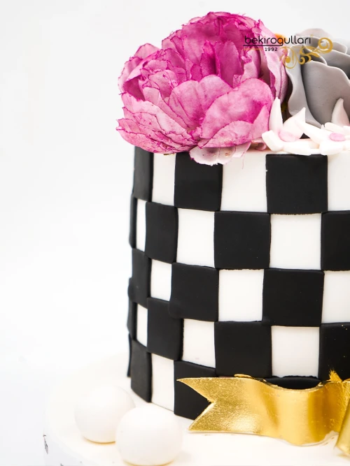 Çiçek Kutusu Butik Pasta